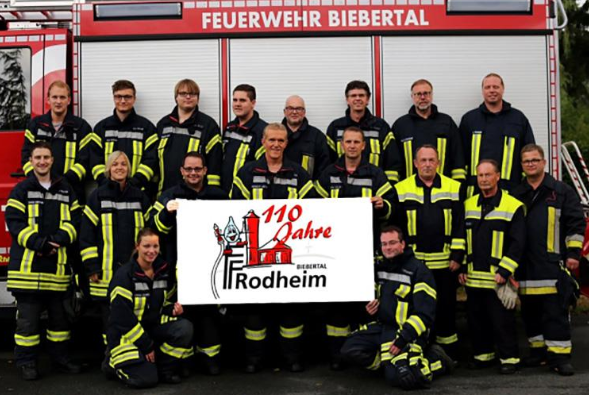 Dieses Bild hat ein leeres Alt-Attribut. Der Dateiname ist Feuerwehr-Rodheim.png